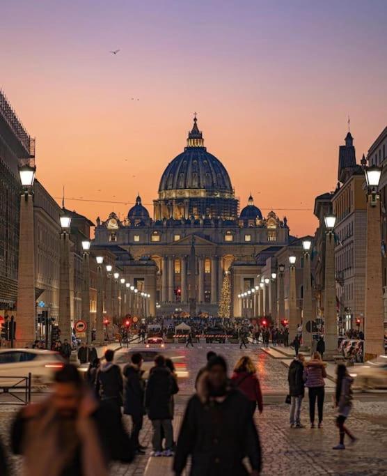 Home Holiday Rome - Basilica San Pietro Extérieur photo